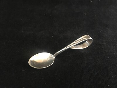 NATIVE AMERICAN STERLING SILVER BABY SPOON TRADITIONAL MOTIFS NO