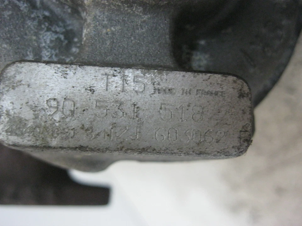 Opel Vectra 2.0 DTI B Turbolader 90531518 - Bild 2 von 3