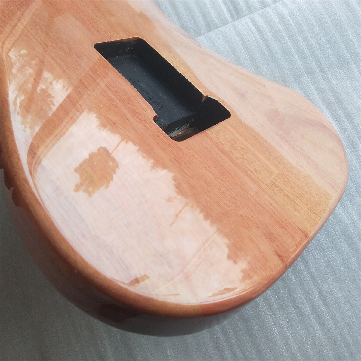 New Guitar Body Replacement Mahogany Gloss Paint Guitar Body ST Style