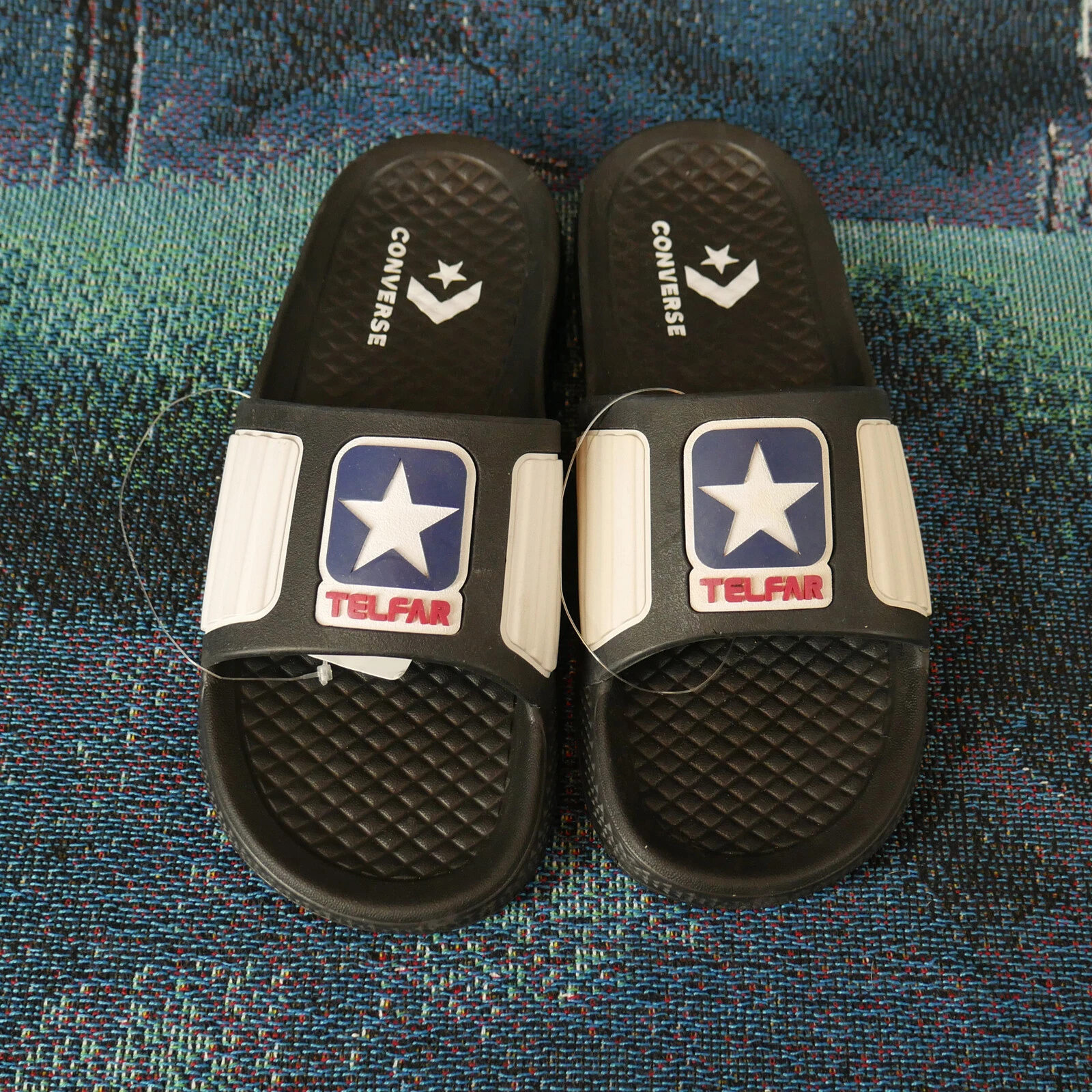 Sandali alla moda Converse x Telfar Gomma Slides neri