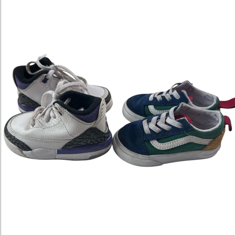 Lot of Two Pairs Baby shoes Sneakers Jordan & Vans Size 5 - Image 2 of 4