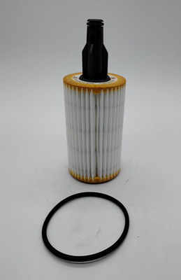 MANN-FILTER HU 7025 z Oil Filter - Fits Mercedes-Benz C43 AMG, GLC43, E450