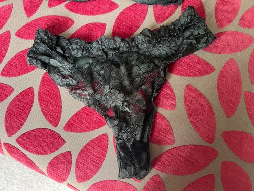 La Perla dark khaki green lacey bra and knickers, thong set 34C - Picture 6 of 20