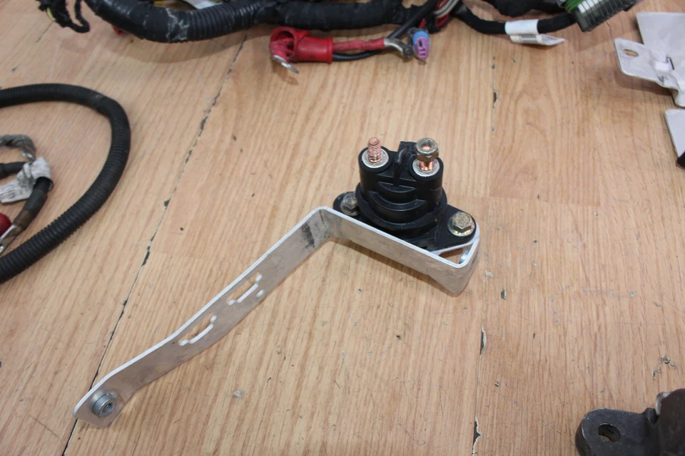 Ski-Doo Summit X 800R XM 2015 sistema de arranque Foto 4 de 4