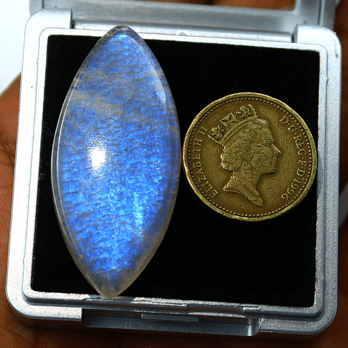 Piedra lunar arco iris brillo azul natural 51 quilates 46 mm x 21 mm piedra preciosa cabujón marquesa - Imagen 3 de 15