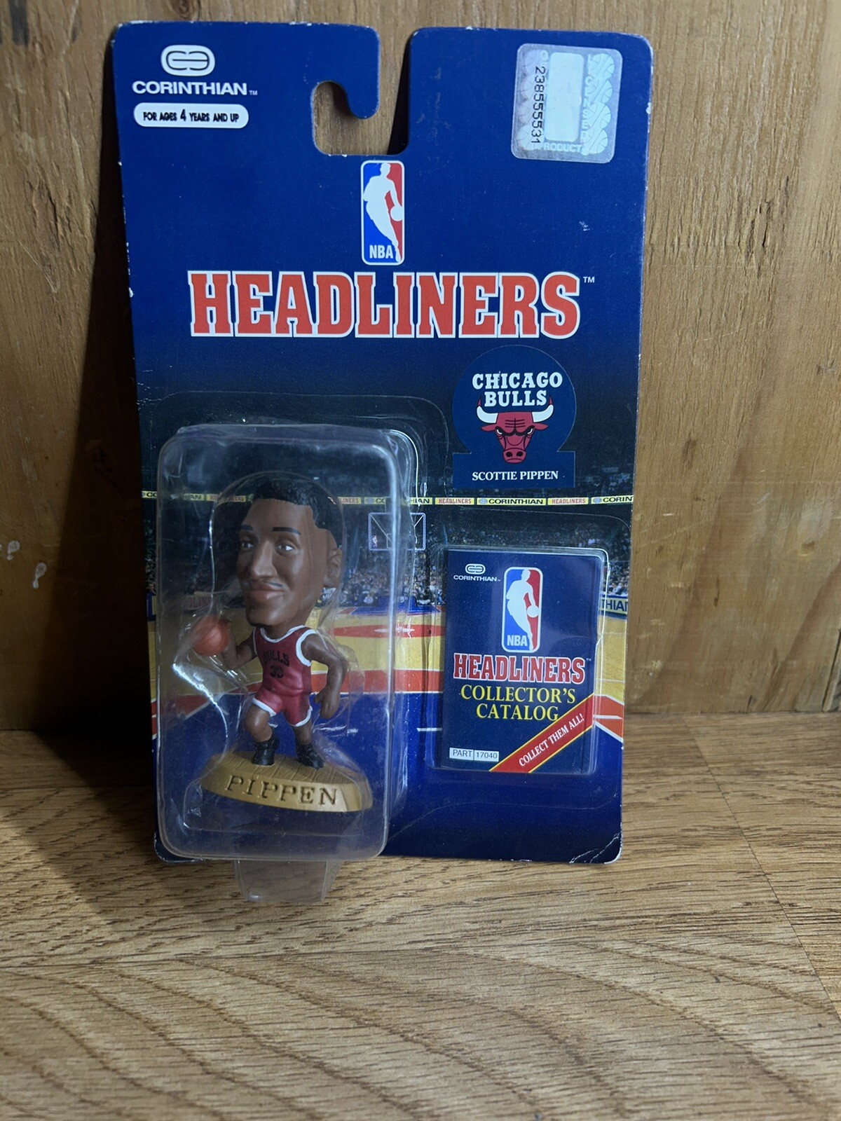 1977 Corinthian Headliners NBA Chicago Bulls figure Collectors