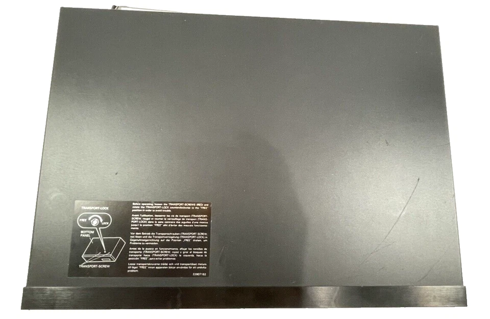 Denon DVD-2900 DVD/Audio-Video/Super Audio CD Player W/Remote- Parts only - Image 4 of 4