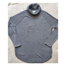 Caslon Sz Small Nordstrom wool blend soft turtleneck tunic sweater Minimalist