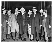 AL CAPONE PROHIBITION ERA CHICAGO MOBSTER BOSS 8X10 B&W PHOTO