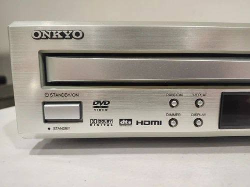 Onkyo DV-CP704 DVD Player - Thumbnail 2
