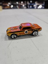 HOT WHEELS 67 CAMARO. 2008 COLOR CHANGER ORANGE/YELLOW NICE