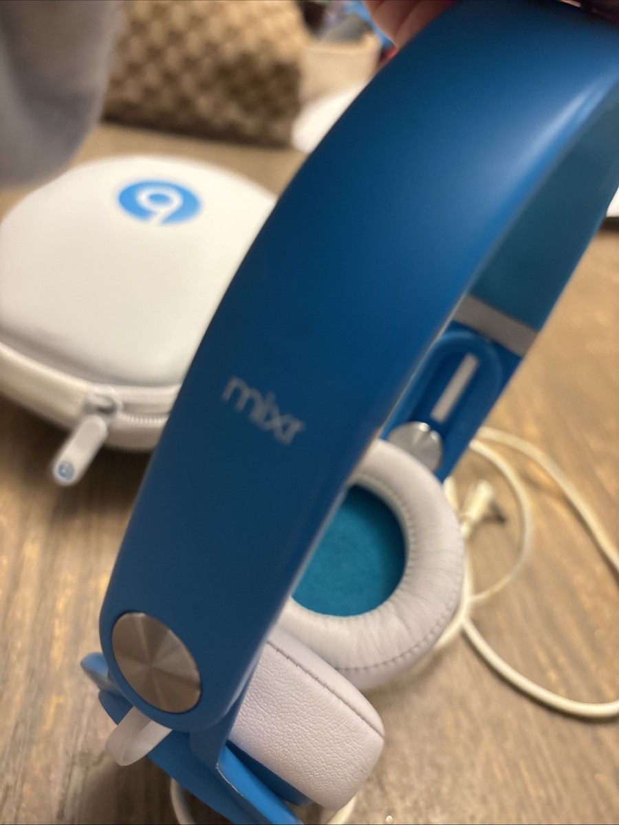 Beats Mixr Wired Headphones David Guetta Limited BLUE & Case USED