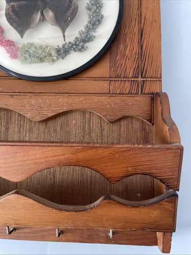 MCM Boho Farmhouse Farfalla in legno incassata da appendere a parete portachiavi posta - Foto 5 di 11