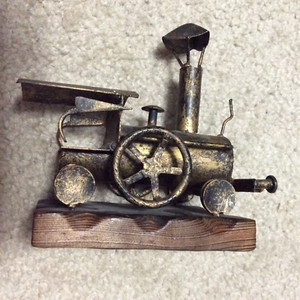 Train Locomotive sculpture ● Metal on wood base ● Circa 1970 ● Tramp-Art style