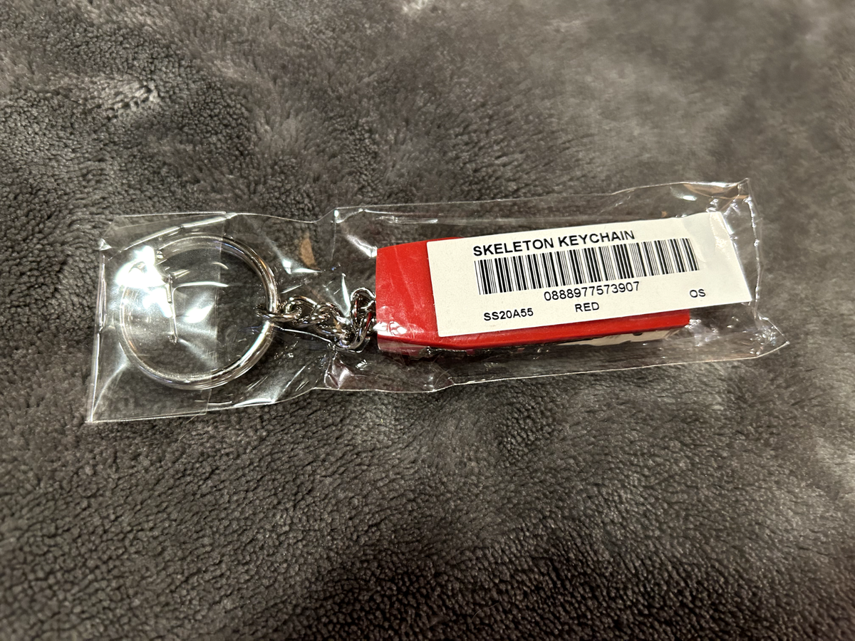 Supreme Skeleton Keychain Red SS20 NEW | eBay Supreme Skeleton Keychain Red SS20 NEW | eBay