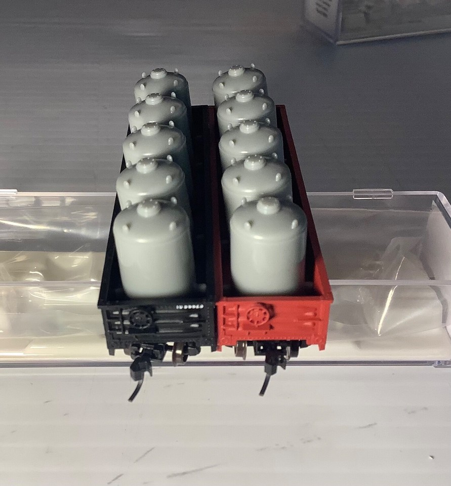 2 Atlas N Trainman 42' Gondola Jersey Central 88084 & Illinois Central