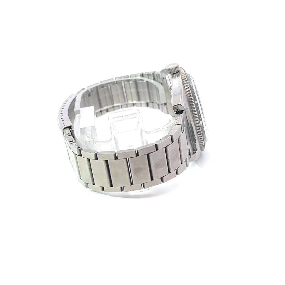 Reloj Caravelle 1973 Devil Diver vintage esfera blanca y negra acero inoxidable para hombre 666 pies Foto 3 de 4