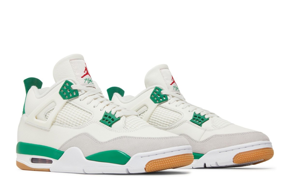 新品未使用 AIR JORDAN 4 RETRO SP 10(28cm) Air Jordan Nike SB x Air Jordan 4 Retro SP 'Pine Green' DR5415-103