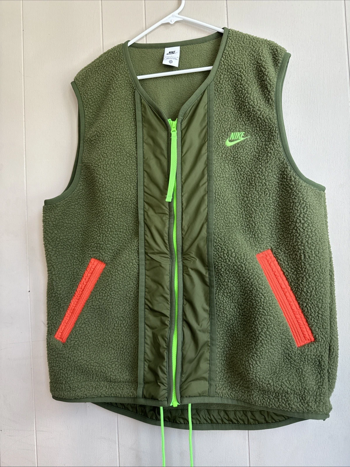 Nike Sportswear Fleece Vest Mens L Green Full Zip Performance Golf High Pile GUC