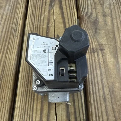 WHITE-RODGERS NEW 36H64-405 White Rodgers Electronic Ignition Gas Furnace Manifold Valve