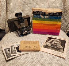 VTG Polaroid Colorpack II Instant Camera Land Camera W/Box And Manual Untested
