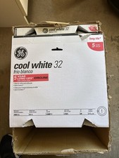 Lot of 10 GE FC12T9/CW Fluorescent 12" Circline Lamp Light Bulb 32W Cool White