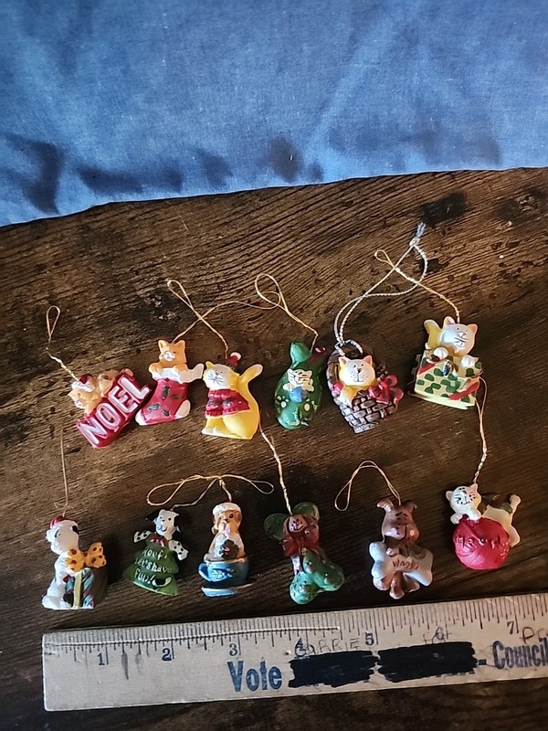 Lot Of 12 Cat And Dog Miniature Christmas Ornaments 