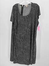 Pre-Owned MICHAEL Michael Kors Black Size 3X Knee Length Short Sleeve Dress