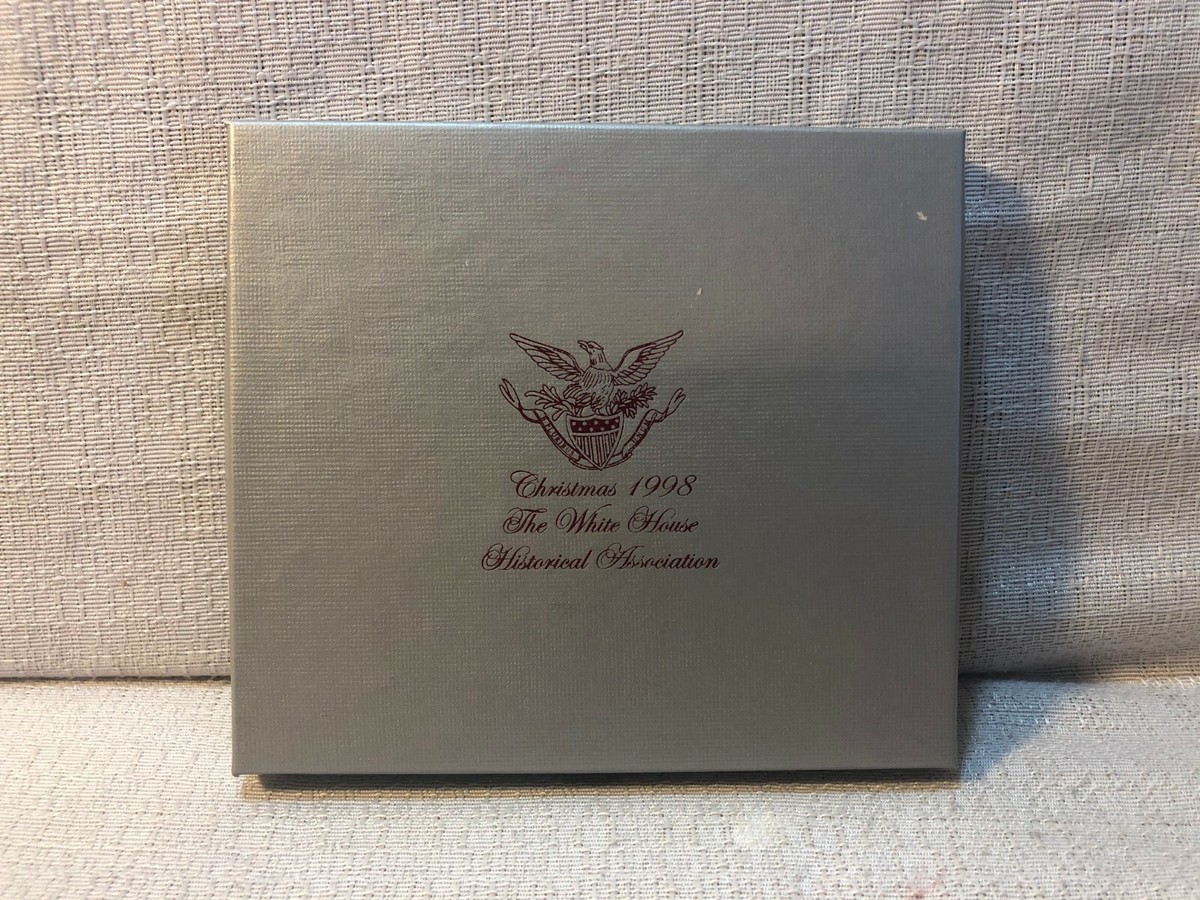 White House Historical Association 1998 - Ornamenti Di Natale Ufficiali In Porcellana: Commemorativo Presidente James Buchanan