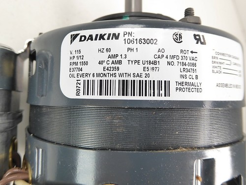 Daikin 106163002 1/12 HP 115VAC 1550RPM 7184-0066 NEW IN BOX - Picture 2 of 10
