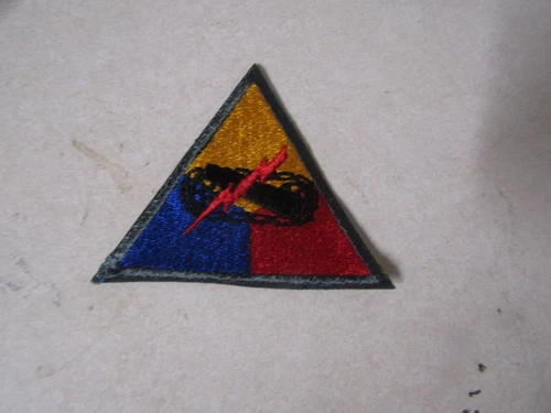 ORIGINAL MILITARY PATCH SEW ON WW2 ERA NO GLOW US ARMY ARMORED DIVISION PLAIN