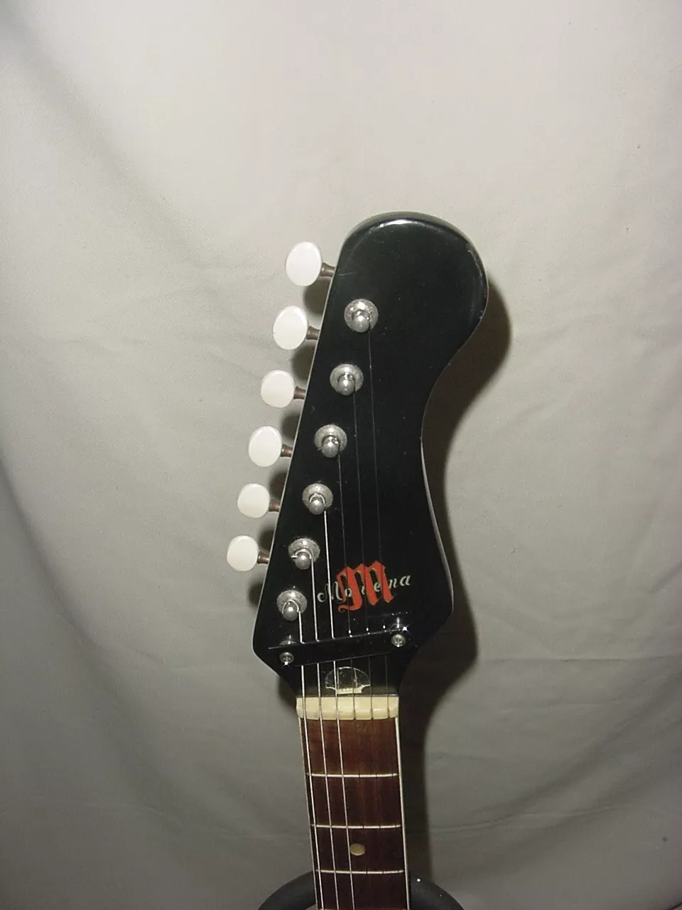 Picture 3 of 13