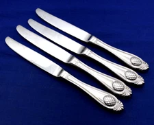 4 DINNER KNIVES  William Roberts CHARLESTON PINEAPPLE 18-8 Stainless Flatware