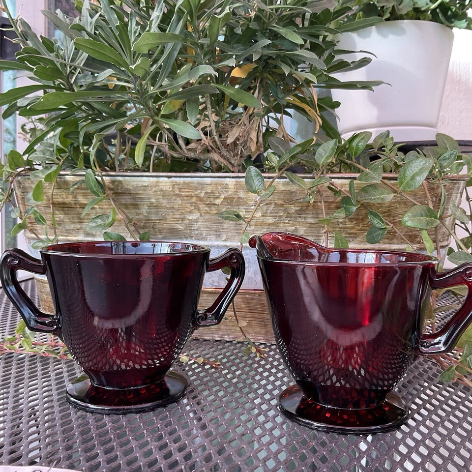 Anchor Hocking Royal Ruby Red Footed Sugar and Creamer Set Vintage - Image 2 of 4