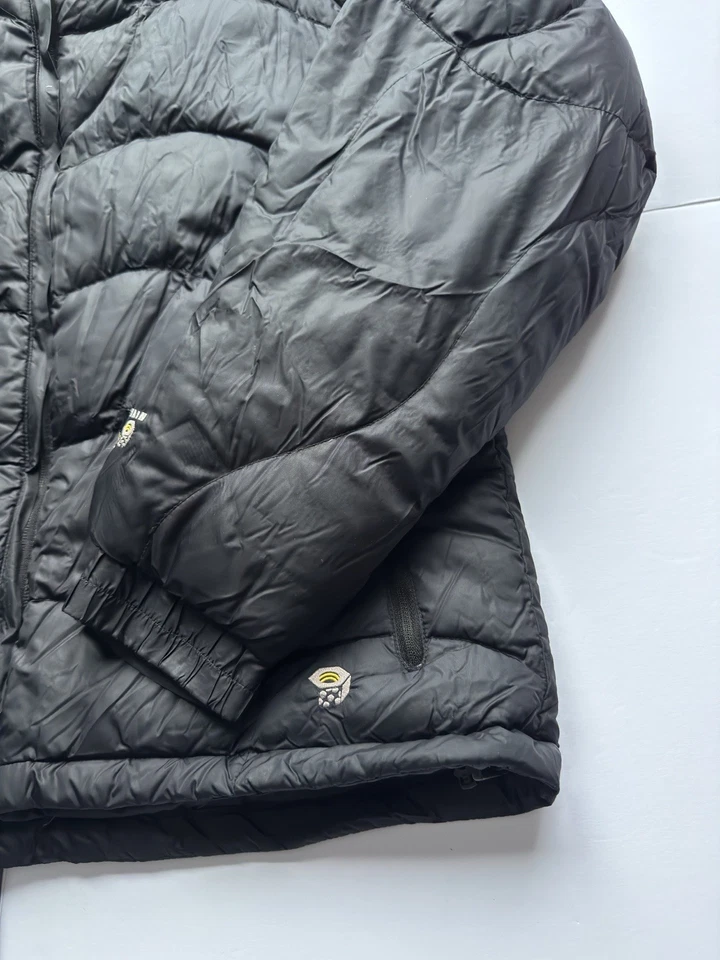 Jaqueta acolchoada Mountain Hardwear feminina ondulada L preta inverno ao ar livre - Imagem 3 de 4