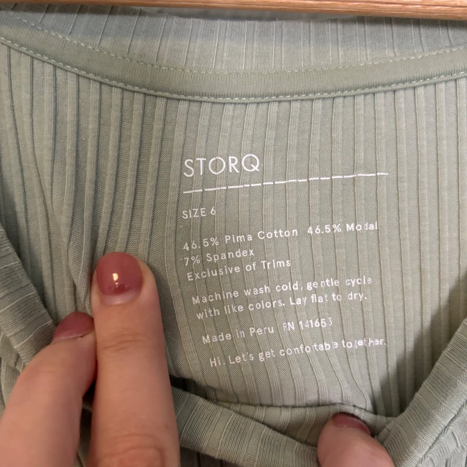 STORQ Maternity Ribbed Knit Long Sleeve Tunic Top Sage Green Size 6 - Image 4 of 4