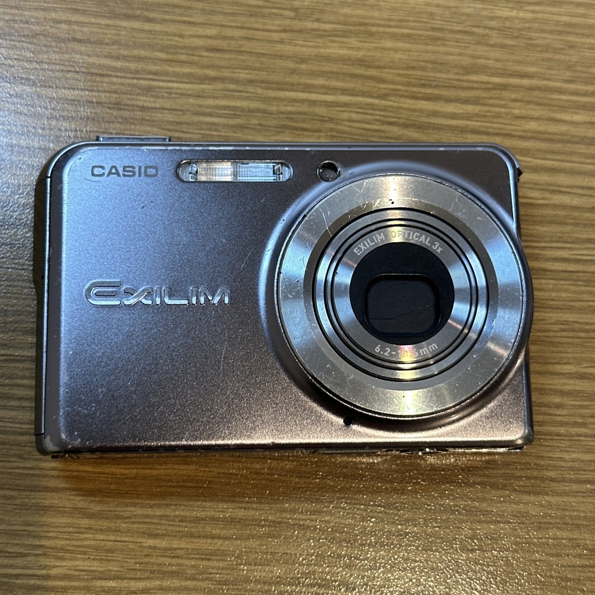 Casio Exilim EX S770 7.2 MP Digital Camera Silver PARTS ONLY