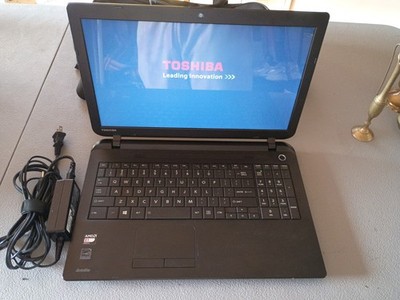 Toshiba Satellite C55-B5319 Laptop Intel Celeron N2840 @ 2.16 GHz 4GB 500GB HDD