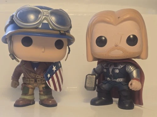 Funko Pop! Marvel ECCC Captain America & Thor OOB