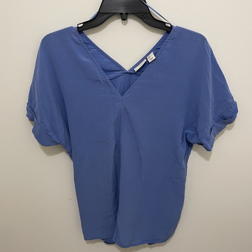 Mercer & Madison Size Small 100% Silk V Neck Blouse Lavender Blue Women's light - Picture 3 of 5