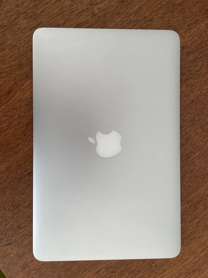 Apple MacBook Air 11" 2013 · i5 · 4GB · 250GB, photo 4 of 5