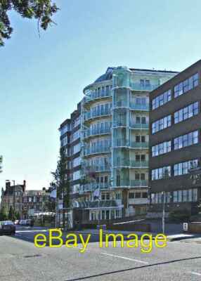 Foto 6x4 Mehrfamilienhaus in Bahnhof Straße Barnet neues Wohnhaus in S c2005