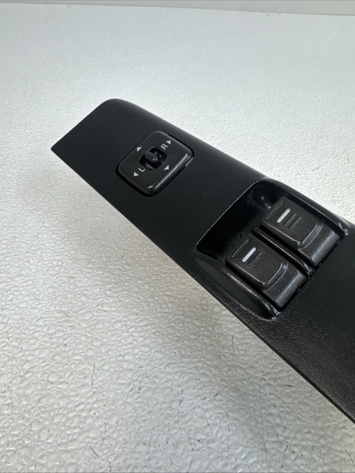 04-12 Chevy Colorado GMC Canyon Controlador Interruptor de ventana eléctrica y bisel OEM 517318 Foto 3 de 4