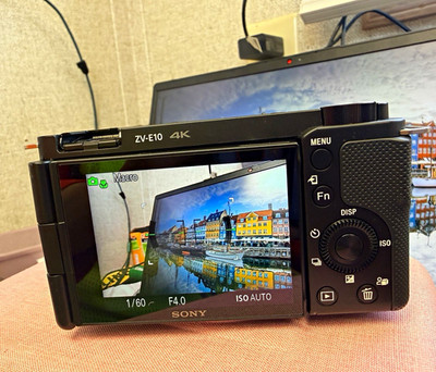 Sony Alpha ZV-E10 24.2MP 4K Mirrorless Camera Flip Screen 16-50mm Black