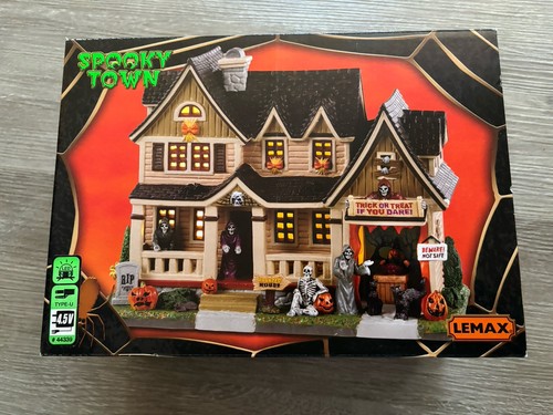 Lemax Spooky Town 2023 Halloween Trick or Treat, If You Dare #35007