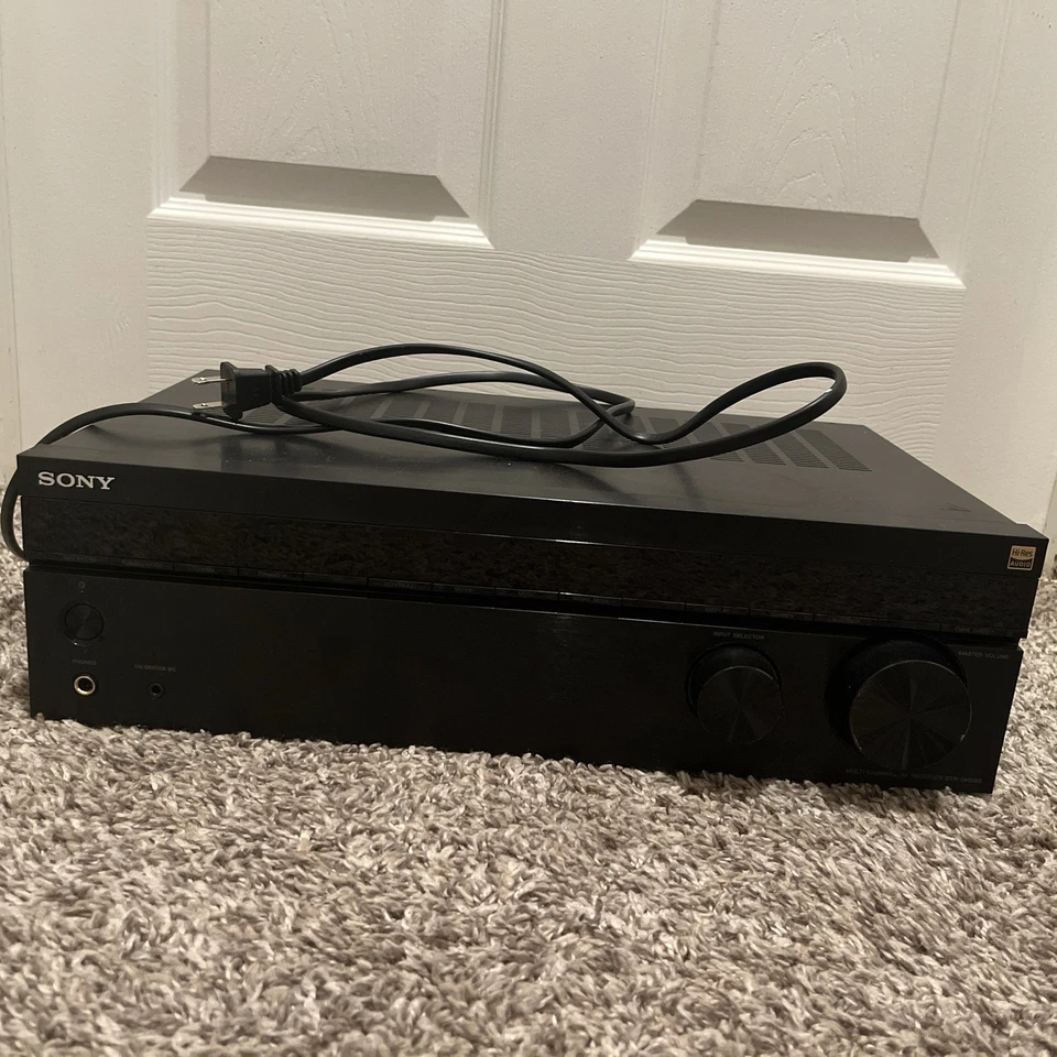 Sony STR-DH590 5.2 Channel Home Theater AV Receiver with Bluetooth - no remote - Image 2 of 4