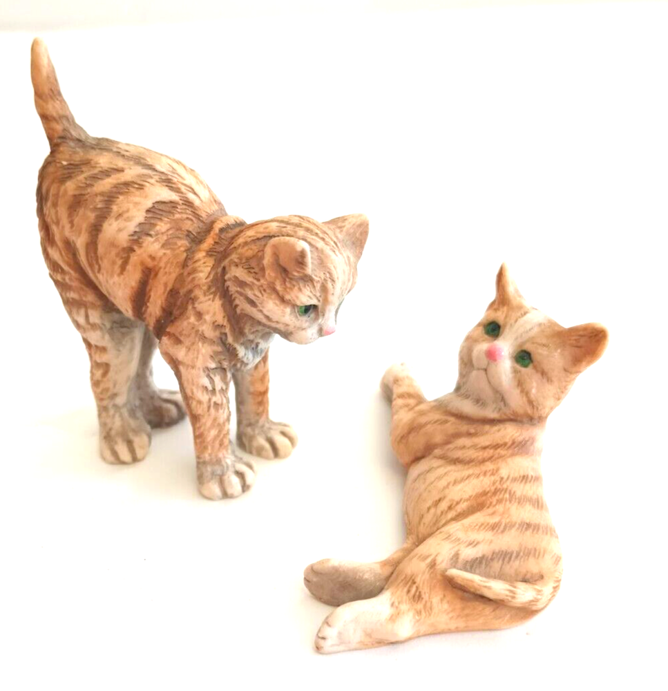 Vintage 2 Small Resin Cats Statue Green Eyes