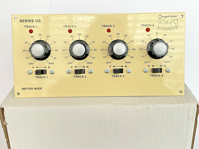 Gaugemaster GMC - UQ FOUR TRACK PANEL MOUNTED CONTROLLER