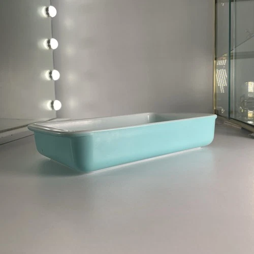 Vintage Pyrex Aqua Turquoise Refrigerator Dish Baking Pan