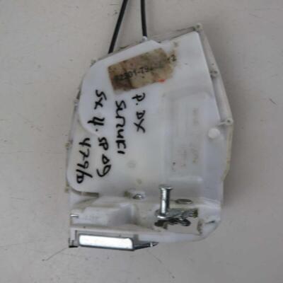 Rear door lock rh 82301-79 for SUZUKI SX4 2006-2014 used (63768